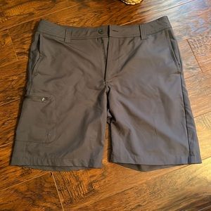 Gray Magellan, water, repellent shorts, fish gear, size 38